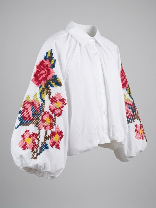 Oversized Bomullsskjorte med Ballongfald og Rosebroderi