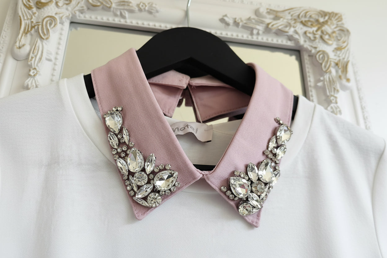 T-skjorte med avtakbar krage