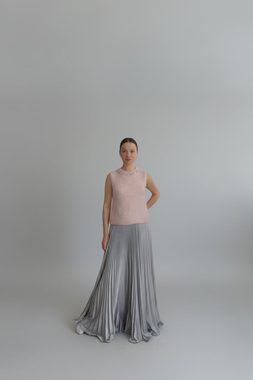 Langt plissert skjørt