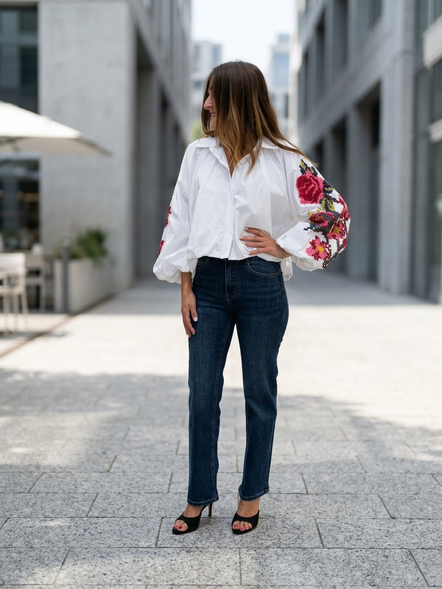 Oversized Bomullsskjorte med Ballongfald og Rosebroderi