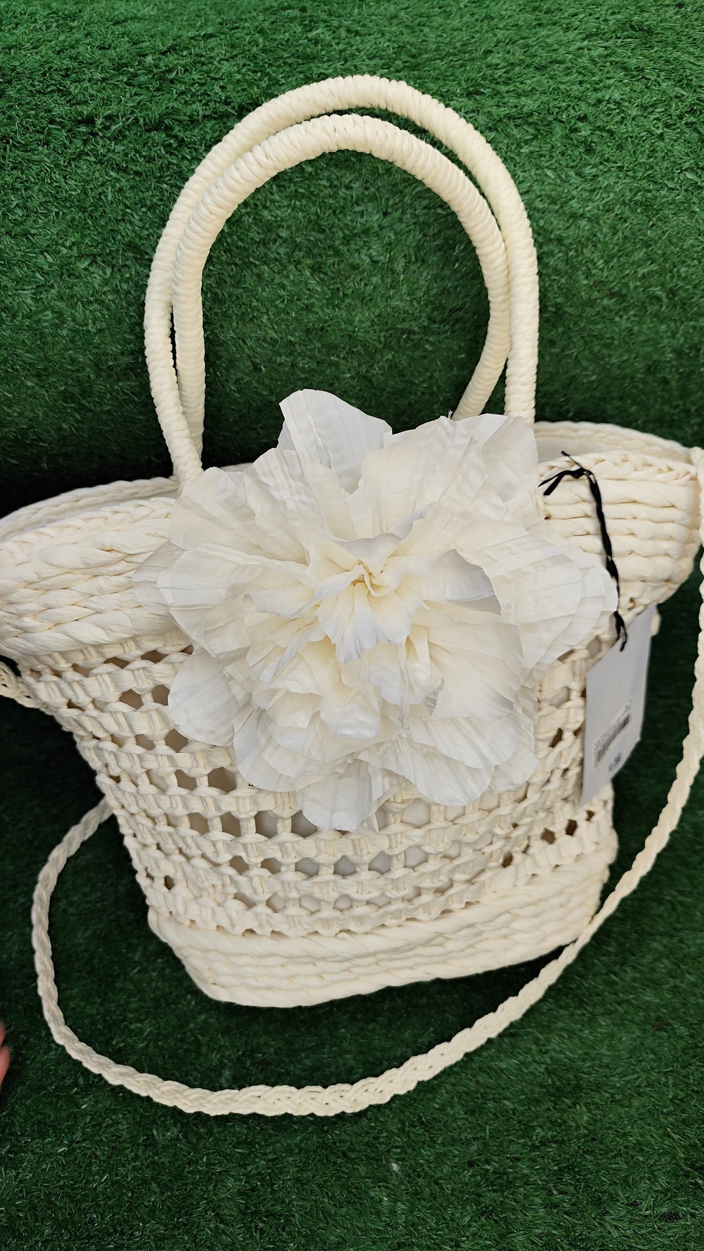 Stråveske med Blomsterdetalj