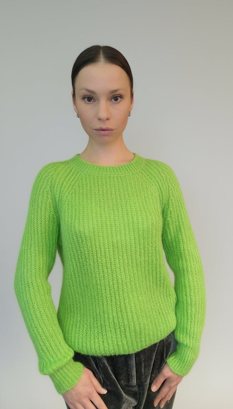 Strikkegenser med ull