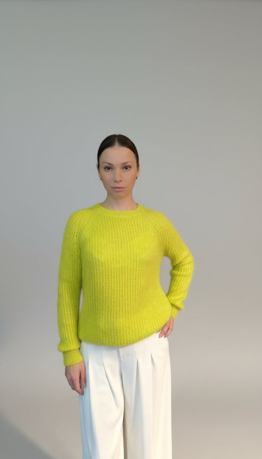 Strikkegenser med ull