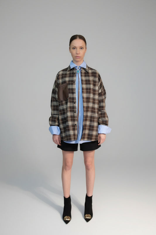 Rutete skjorte med løs passform