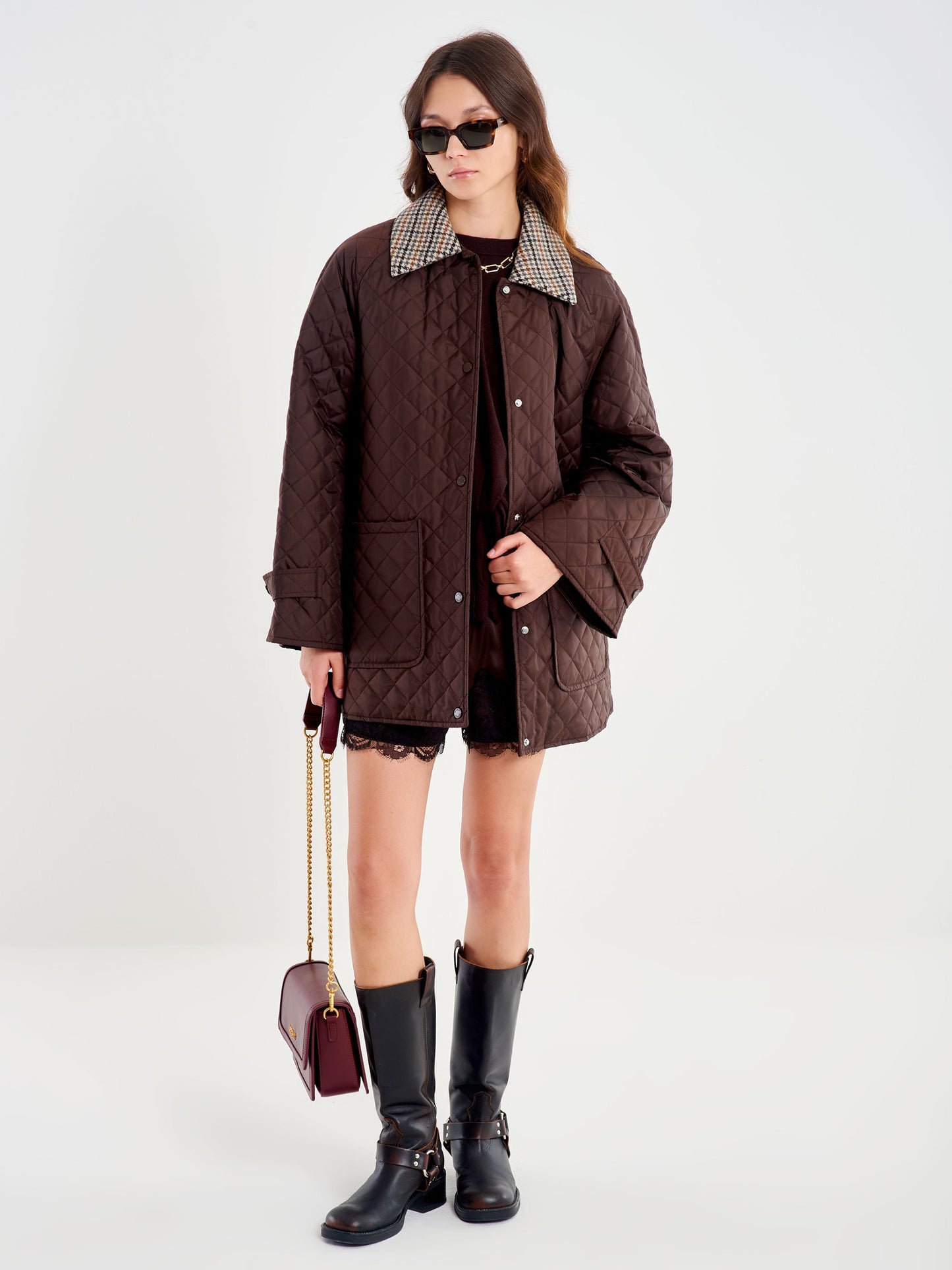 Vattert jakke med rutet krage