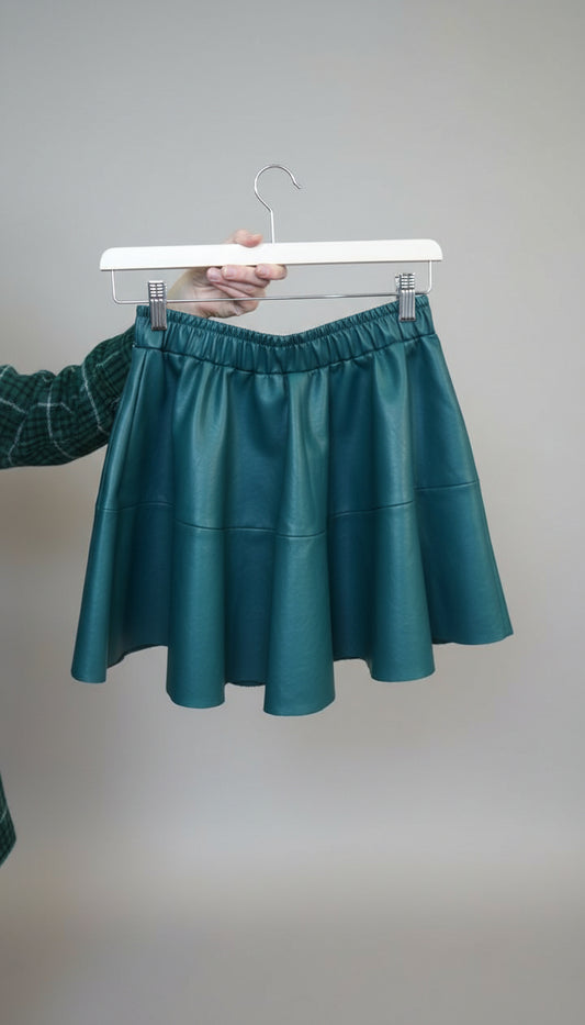 Skinnskjørt med mikrofiberbase