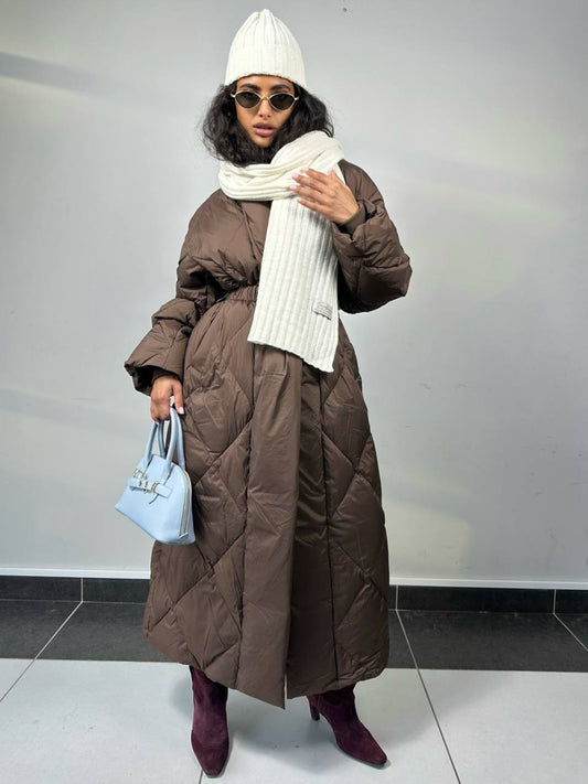 Lang vattert dunjakke